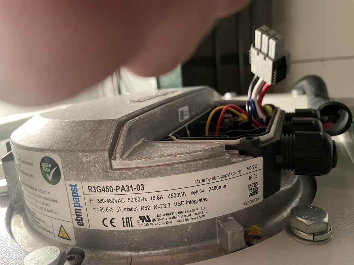 R3G450-PA31-03 ebmpapst 380V-480V fan