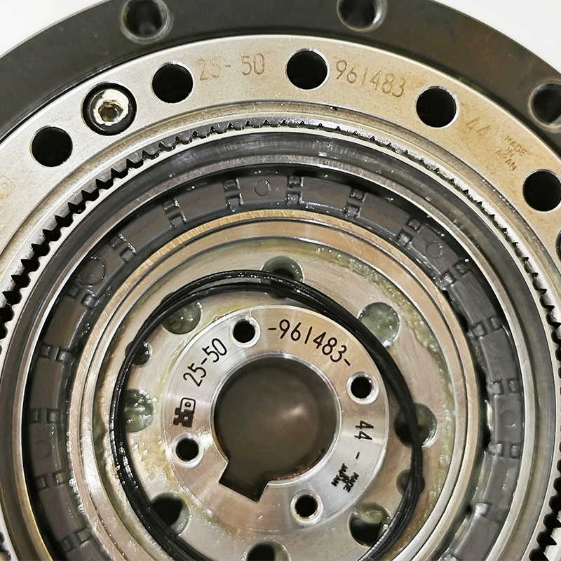 25-50-961483-44 32-80-977975-19 Fanuc Shaft Reducer 25-50-961483-44 32-80-977975-19 Fanuc Shaft Reducer