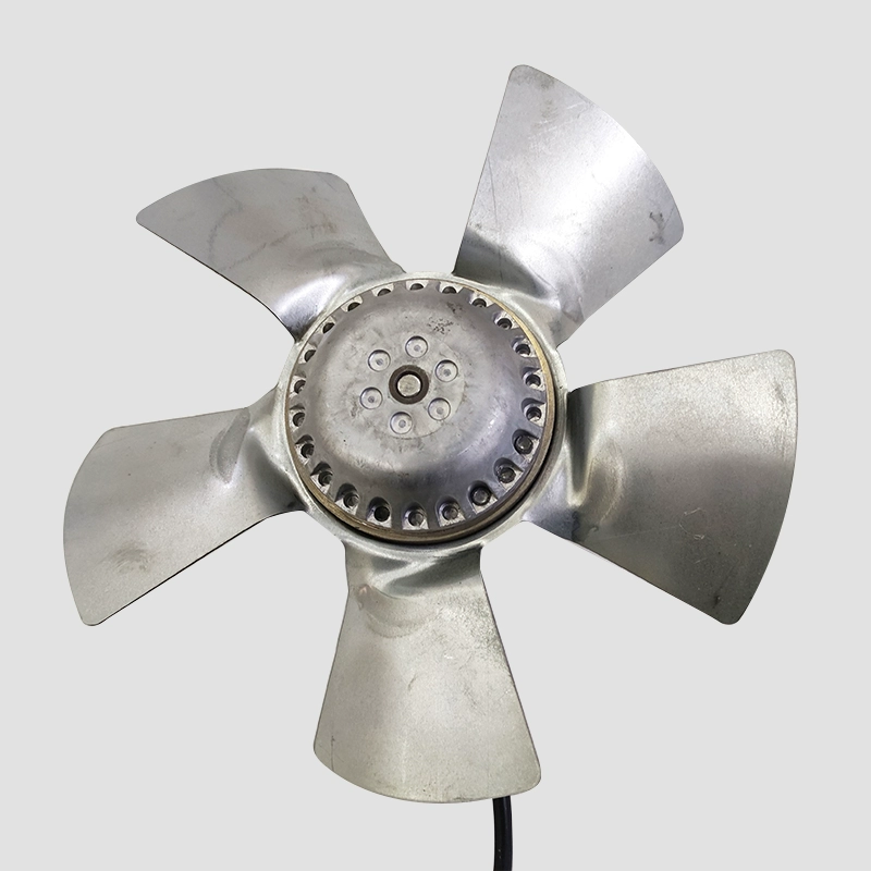 A90L-0001-0318/RW /RC Fanuc spindle motor fan A90L-0001-0318/RW /RC Fanuc spindle motor fan