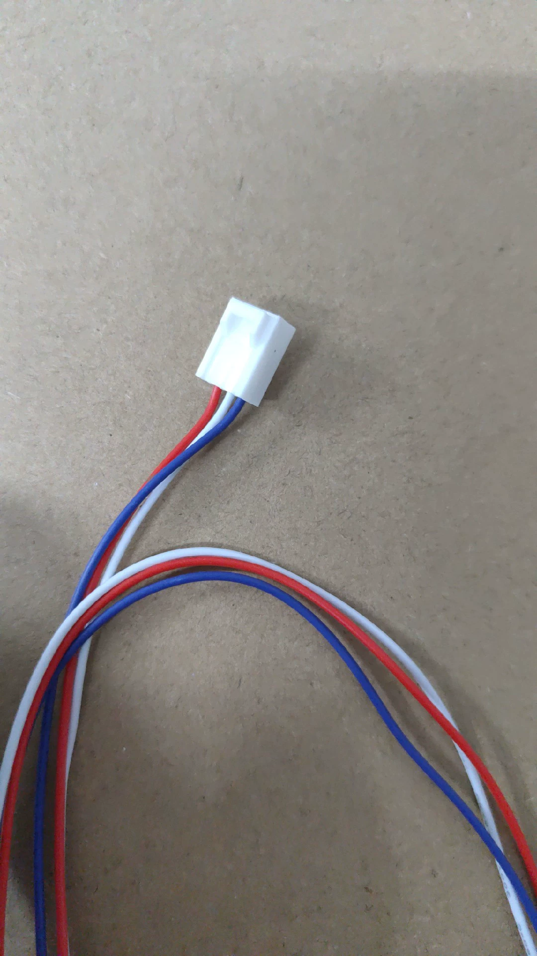 HH0004140A is suitable for Hitachi refrigerator cooling fan HH0004140A is suitable for Hitachi refrigerator cooling fan