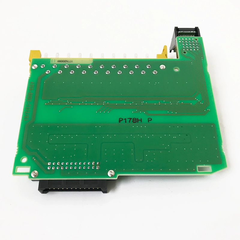 A20B-8002-0370 FANUC button circuit board A20B-8002-0370 FANUC button circuit board