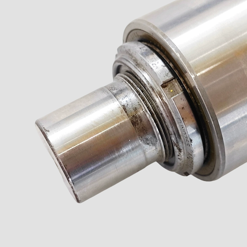 A290-7324-V351 Fanuc 2000iB/210F balance cylinder bearing bolts A290-7324-V351 Fanuc 2000iB/210F balance cylinder bearing bolts