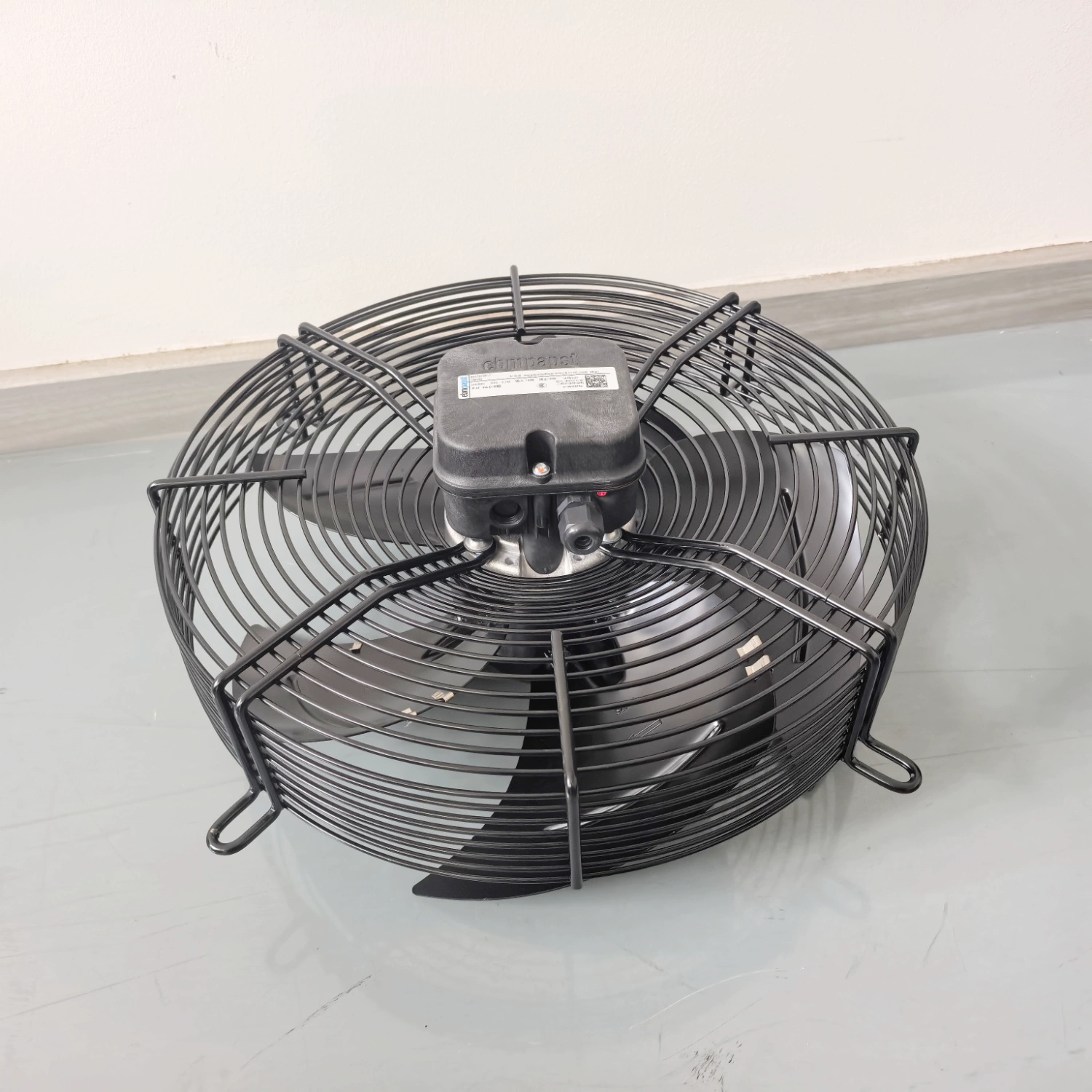 S4D350 8317072917 ebmpapst External rotor axial fan S4D350 8317072917 ebmpapst External rotor axial fan