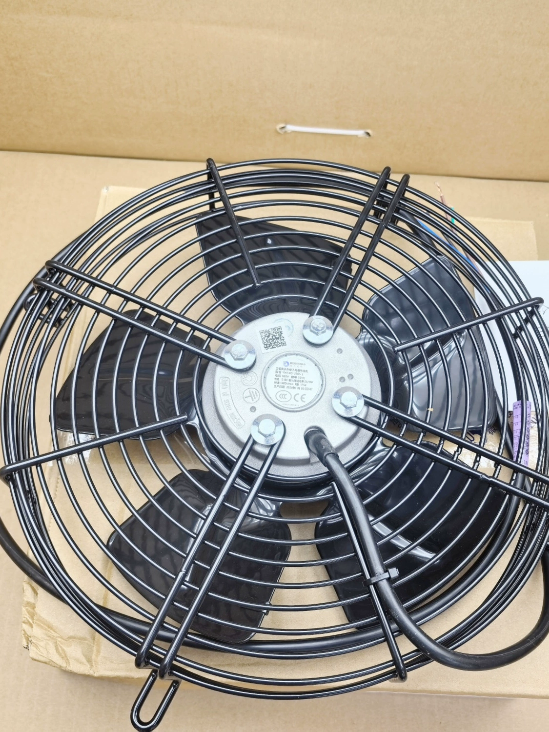 YWF4D-250SL Weiguang Motor 380V condensing cooling fan YWF4D-250SL Weiguang Motor 380V condensing cooling fan