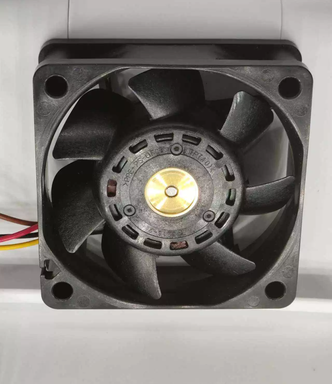 9GA0612P6G001 Sanyo Denki DC brushless axial fan 9GA0612P6G001 Sanyo Denki DC brushless axial fan