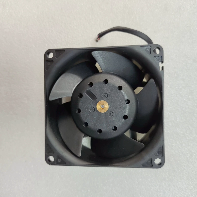 Foxconn PIA080K12S 12V 5A 4-wire axial fan Foxconn PIA080K12S 12V 5A 4-wire axial fan