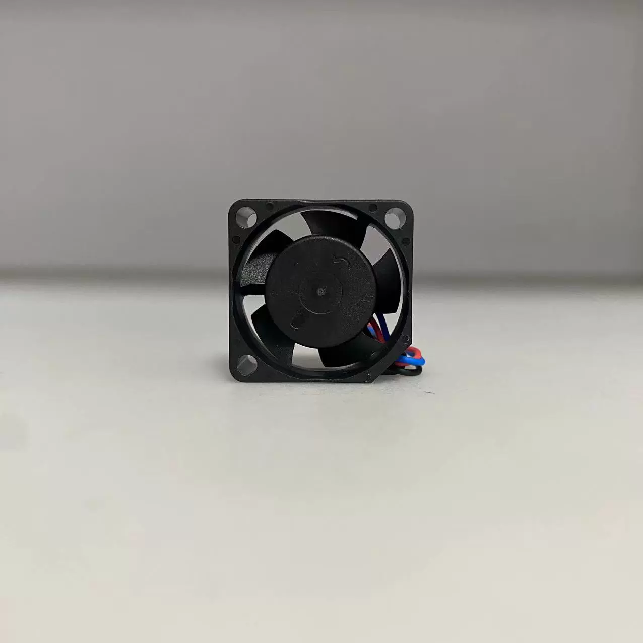 AF25100V4-1Q010-GB9 SUNON 5V 0.15W projector micro fan AF25100V4-1Q010-GB9 SUNON 5V 0.15W projector micro fan