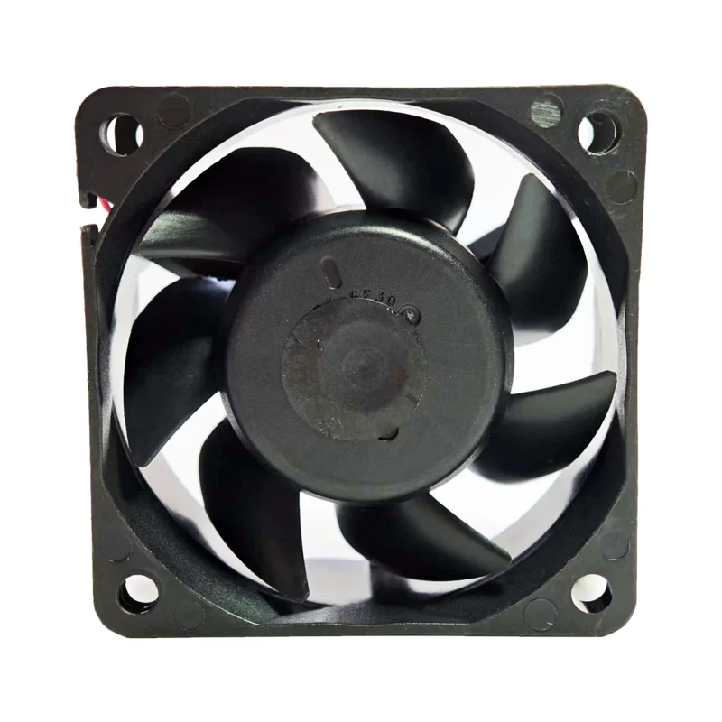 QFR0612DH-BL1E Delta DC12V 1.10A ball 4-wire cooling fan QFR0612DH-BL1E Delta DC12V 1.10A ball 4-wire cooling fan