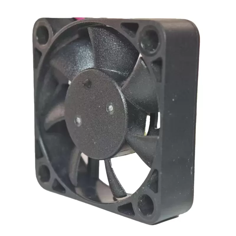 AD0424HB-G70 ADDA 24V 0.09A DC axial fan AD0424HB-G70 ADDA 24V 0.09A DC axial fan