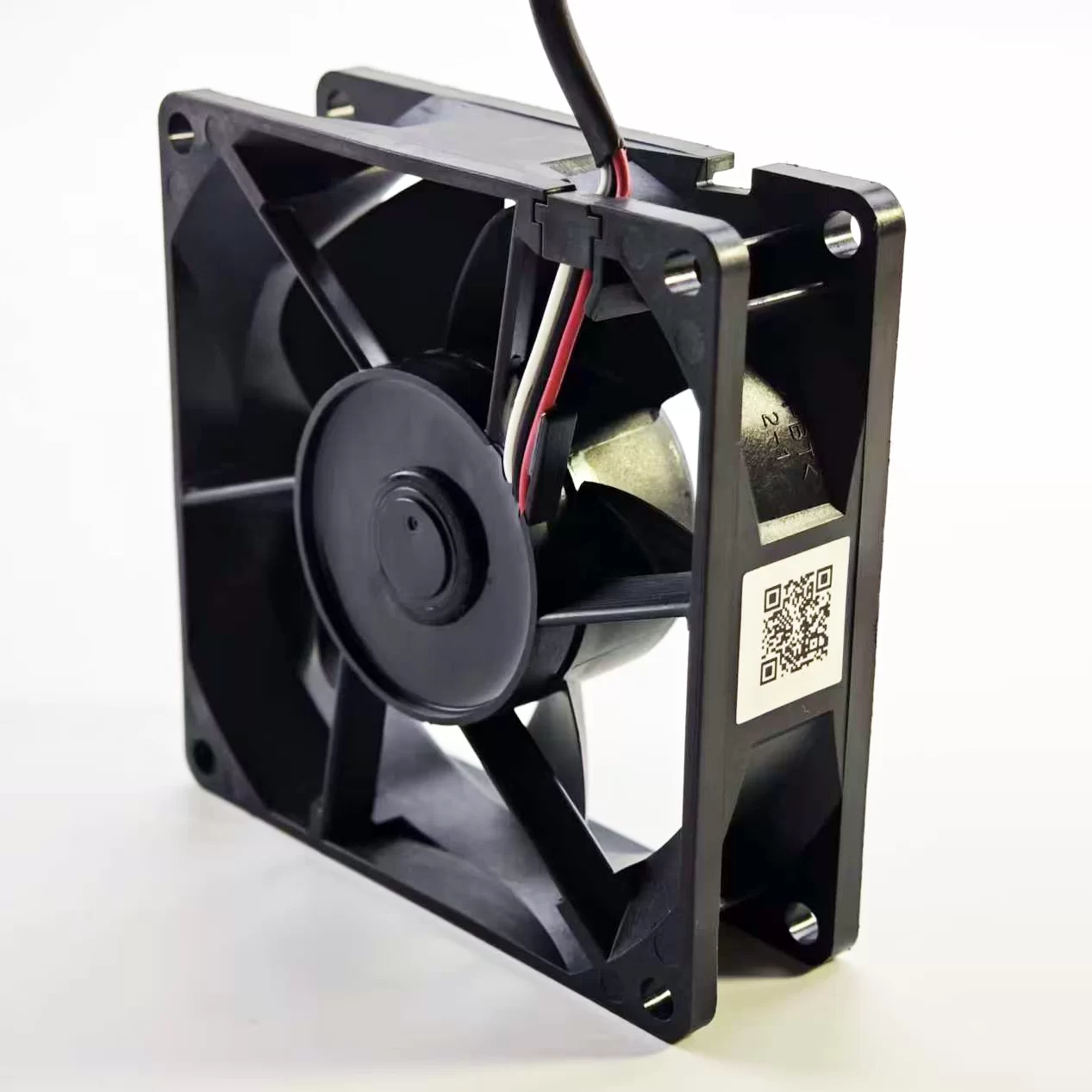 08025VE-12N-GLD NMB 12V 0.68A 8CM waterproof 3-wire fan 08025VE-12N-GLD NMB 12V 0.68A 8CM waterproof 3-wire fan