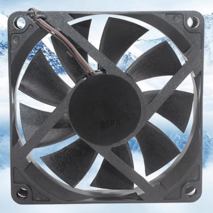AD07012HB159300 ADDA 12V 0.35A 3-wire cooling fan