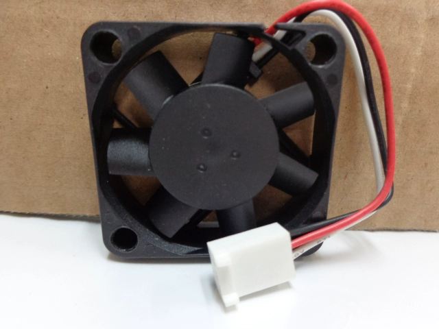 E40100V1-0000-F99 SUNON 5V 1.08W 3-wire Blower Fan E40100V1-0000-F99 SUNON 5V 1.08W 3-wire Blower Fan